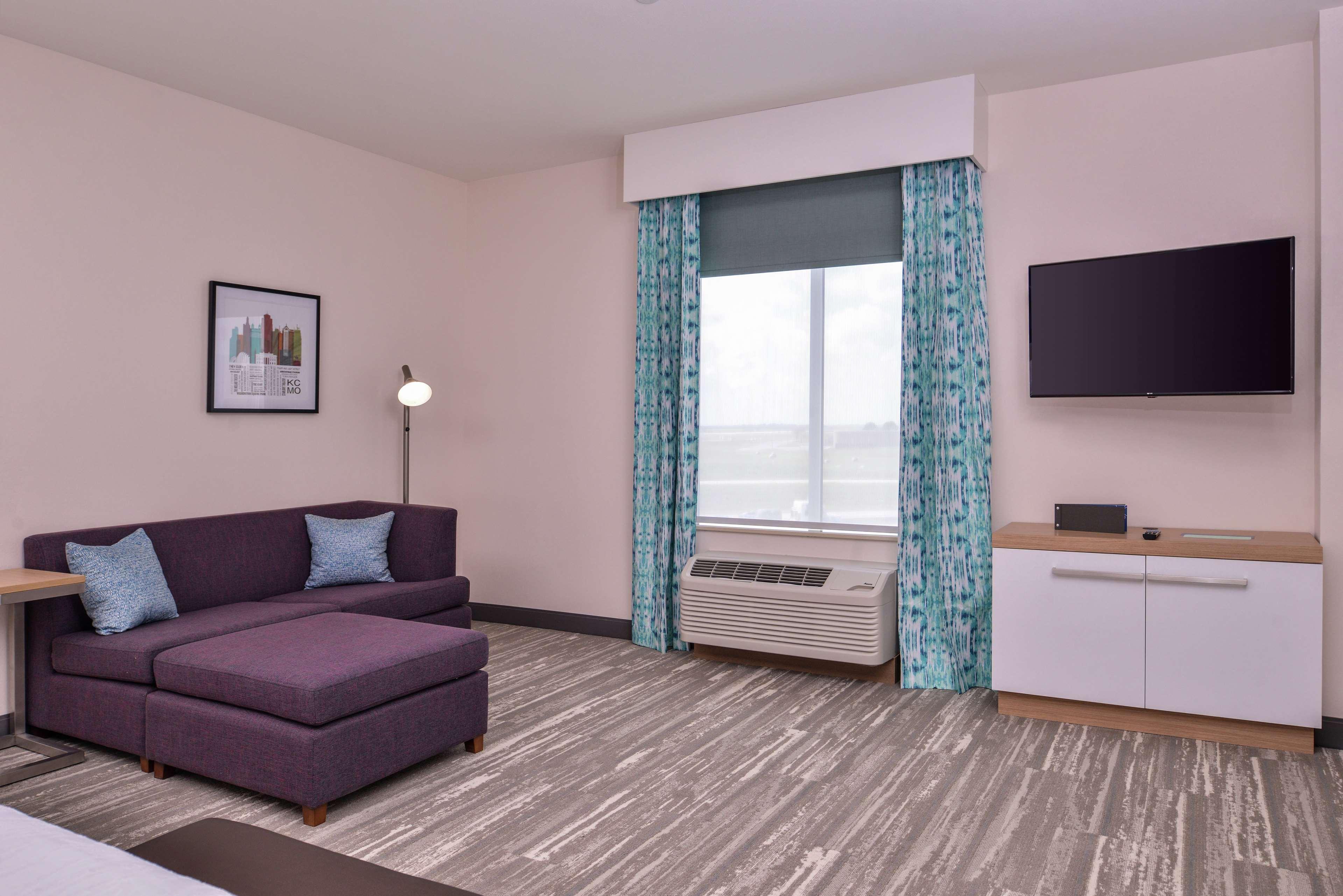 Hilton Garden Inn Kansas City Airport Mo Bagian luar foto