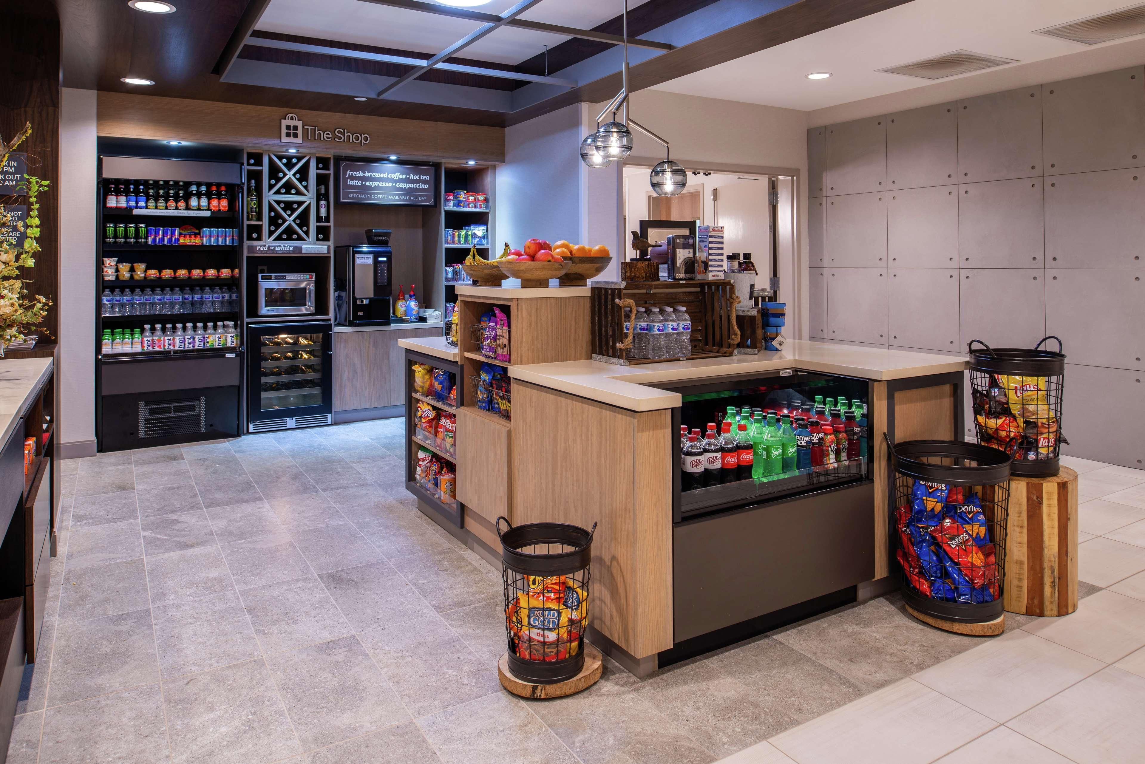 Hilton Garden Inn Kansas City Airport Mo Bagian luar foto